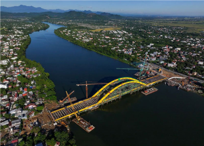 Cầu Nguyễn Hoàng - Biểu tượng giao thông mới tại Huế